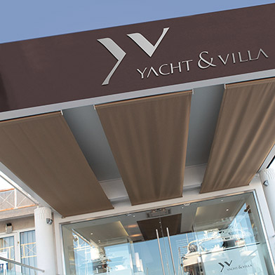 Bureau Yacht & Villa